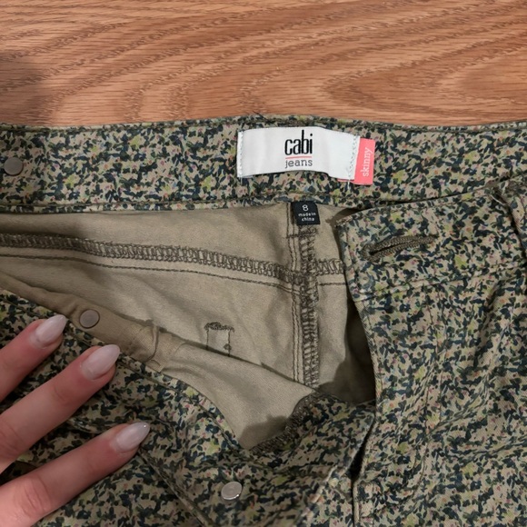 Patterned trousers - Picture 3 of 3